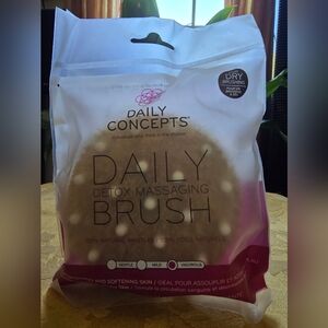 Daily Concepts Detox Massage Brush, Vigorous, New